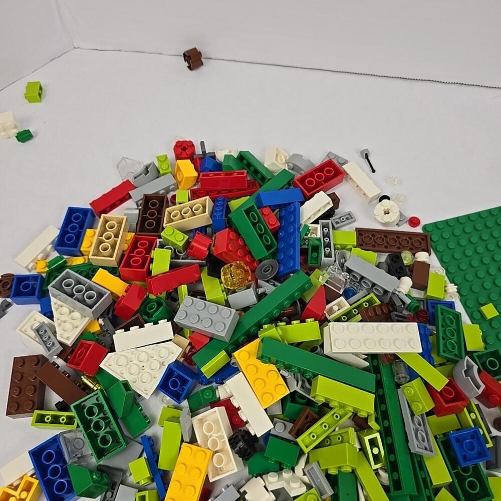 LEGO 3841 Minotaurus, 3844 Creationary Game Replacement PARTS PIECES - RANDOM - Picture 5 of 5